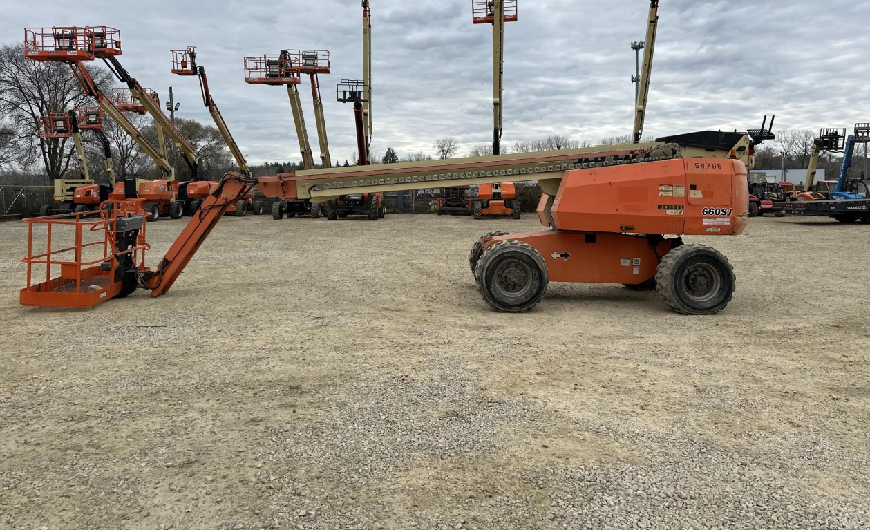 2000 JLG 660SJ Lot No. 9314 Construction For Sale with 4,331 Hrs