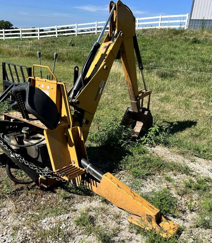 SOLD 2003 Woods BH1050 Construction Tractor Zoom