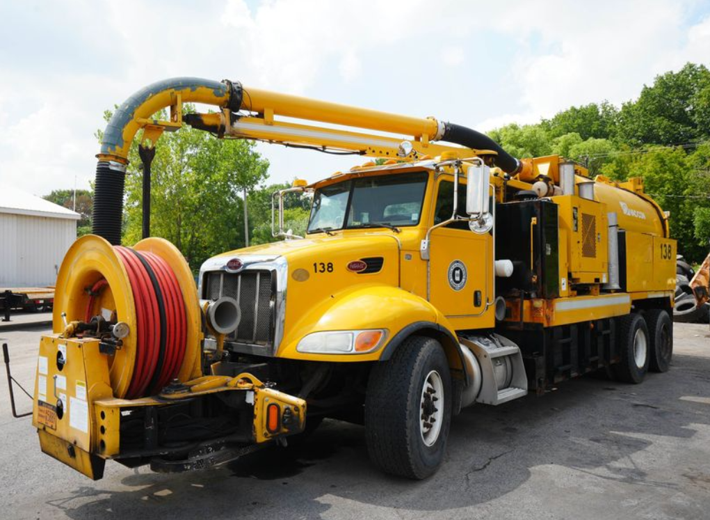 SOLD - 2014 Exmark Lazer Z X-Series Other Equipment with