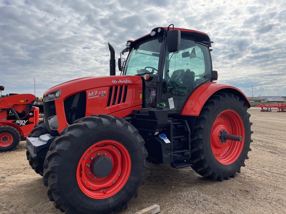 SOLD - 2023 Kubota M7.174 Premium KVT Stock No. c69b7d4a
