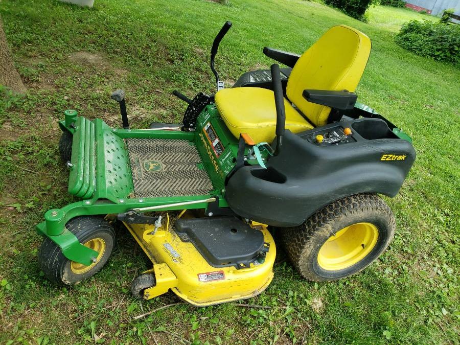 SOLD John Deere Z645 Other Equipment Turf Tractor Zoom