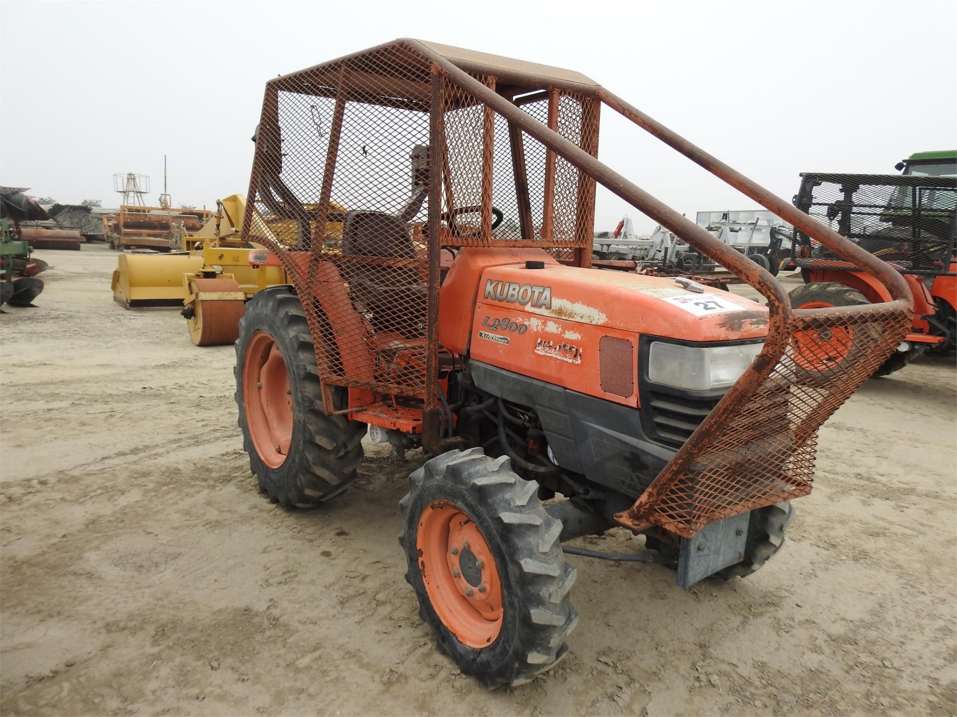 SOLD Kubota L2800 Tractors Less than 40 HP Tractor Zoom