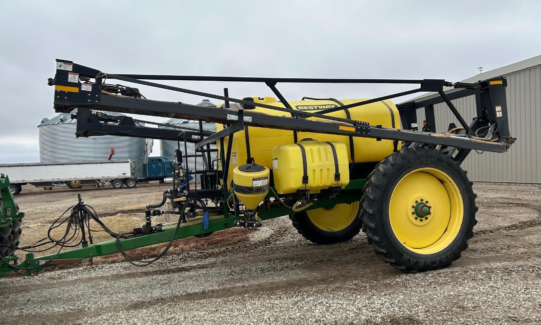 Bestway Field Pro IV 1200 Chemical Applicators Sprayers Pull Type for