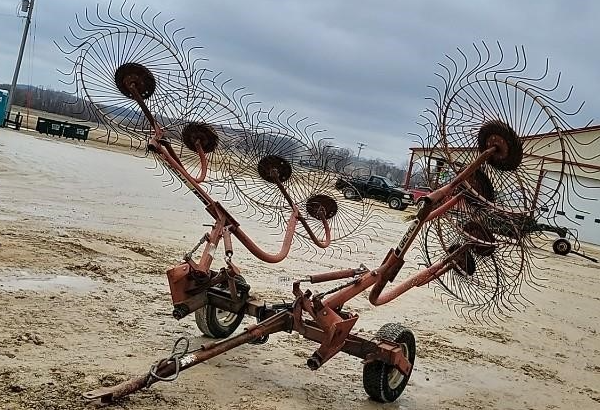 Gehl 418 Hay and Forage Hay - Rakes/Tedders for Sale | Tractor Zoom