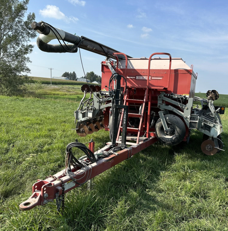 SOLD Hiniker 4836 Planting Air Seeders or Carts Tractor Zoom