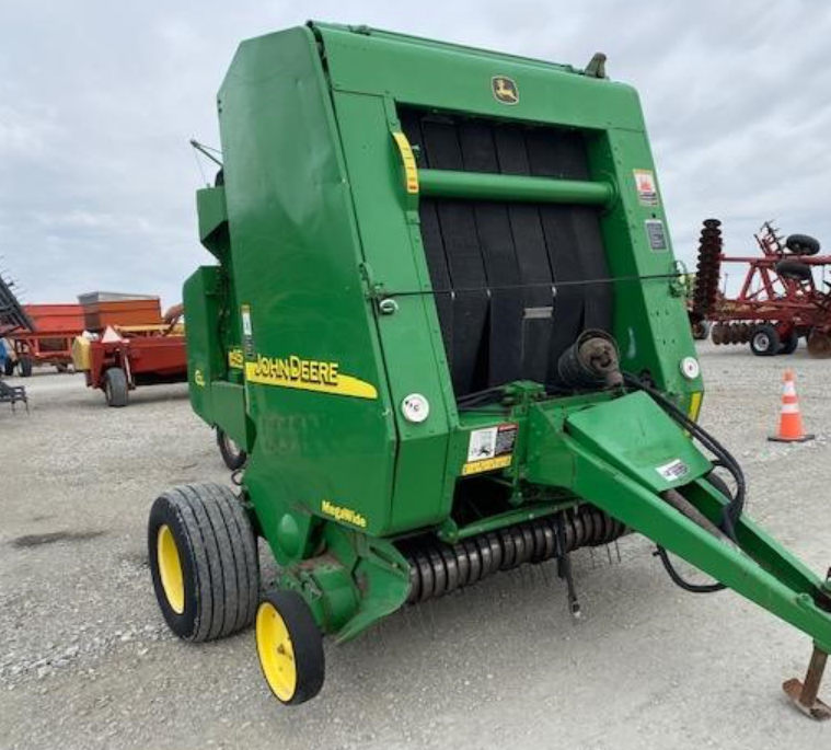 SOLD John Deere 457 Hay and Forage Balers Round Tractor Zoom
