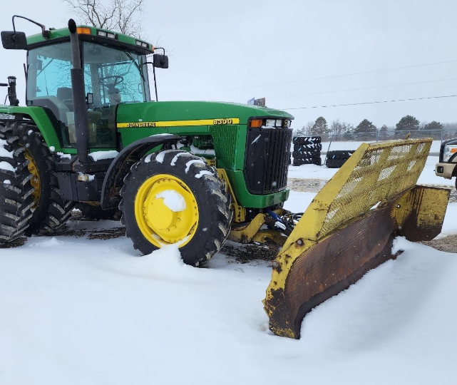 John Deere 8300 Tractors 175 to 299 HP for Sale Tractor Zoom