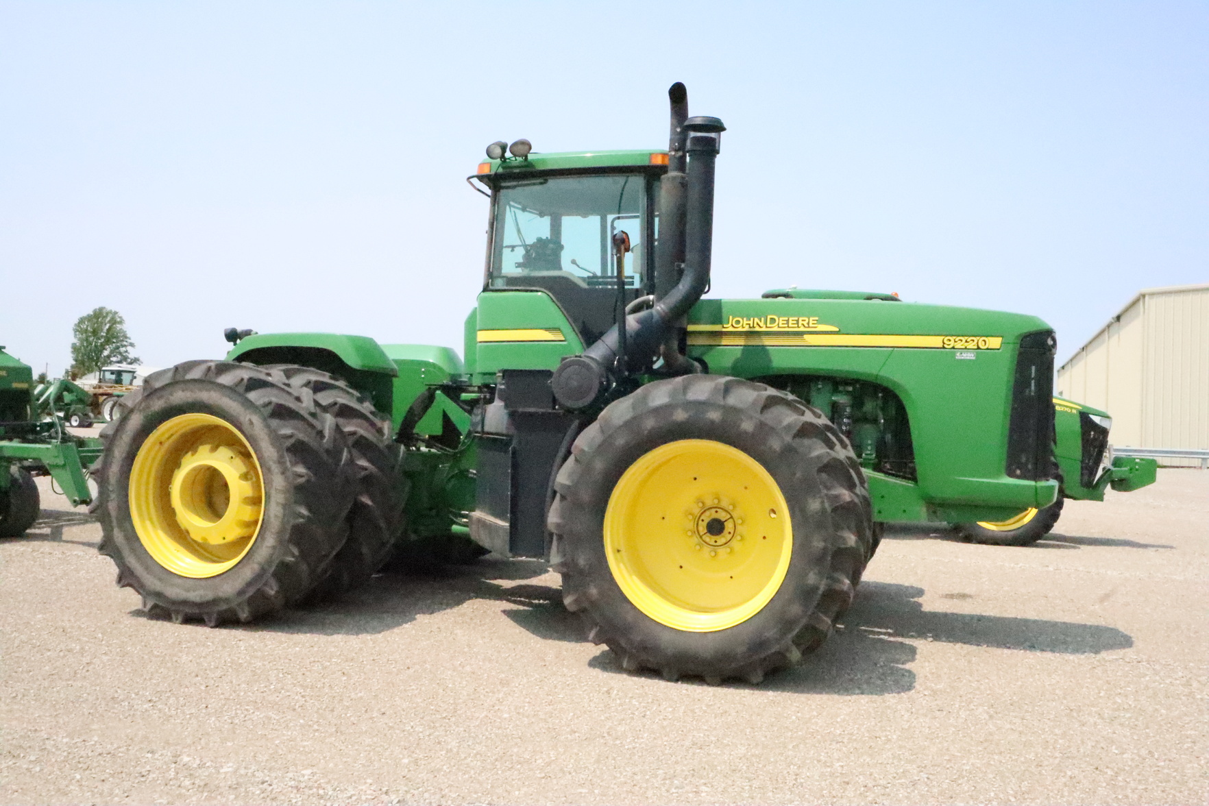 SOLD - John Deere 9220 Tractors with 4,010 Hrs | Tractor Zoom