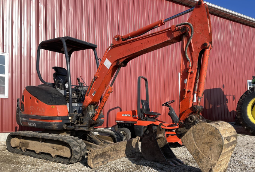 SOLD Kubota KX713 Construction with 1,876 Hrs Tractor Zoom
