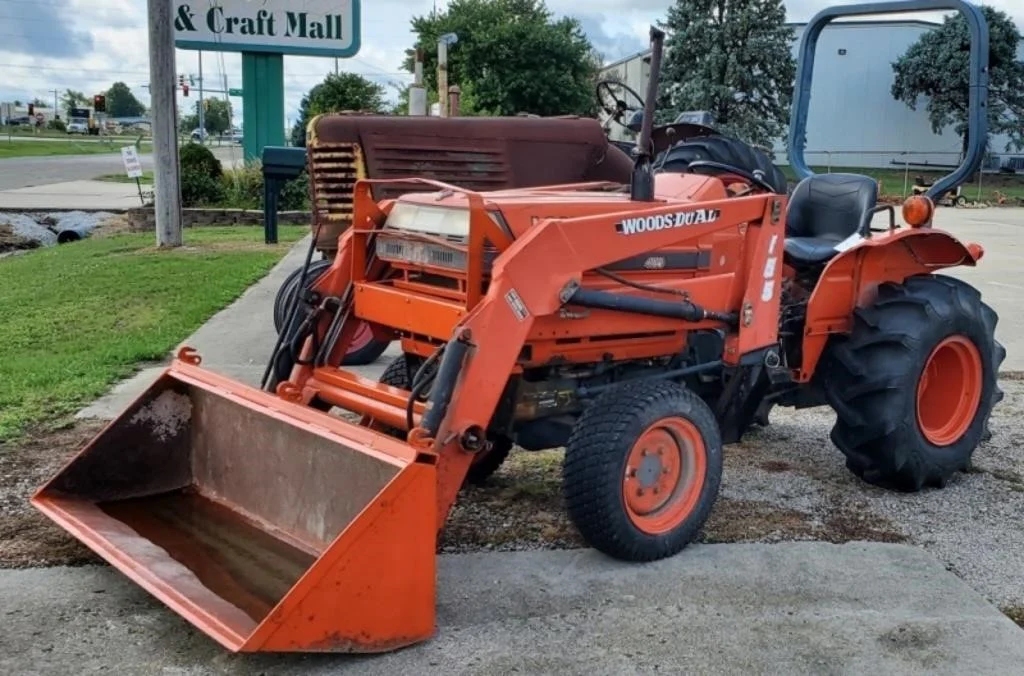 SOLD Kubota L2350 Tractors with 25 HP Tractor Zoom