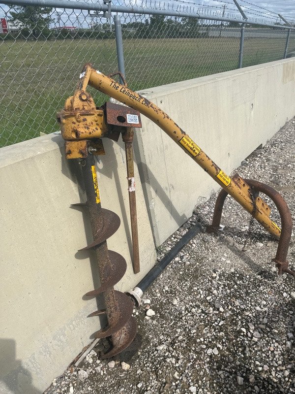 SOLD Leinbach Line Post Hole Digger Other Equipment 3 Point
