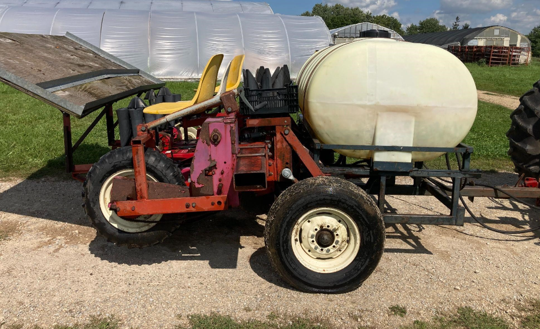 SOLD Mechanical Transplanter 5000 Planting Seeders Tractor Zoom
