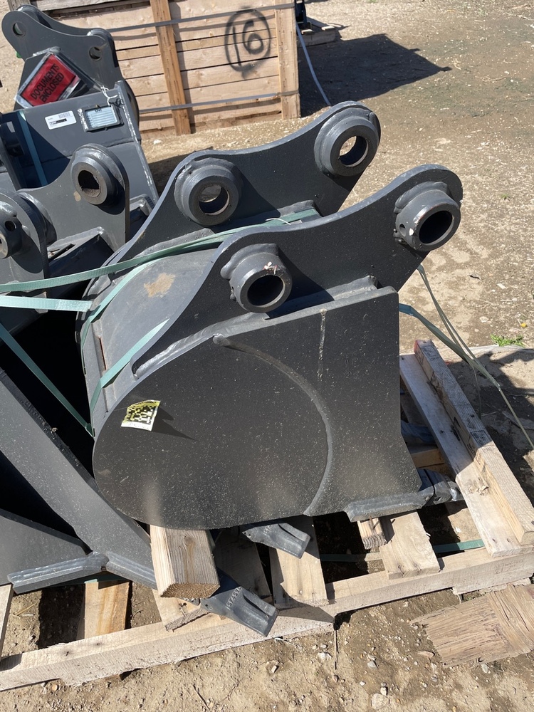 New Holland Bucket Construction Attachments for Sale Tractor Zoom