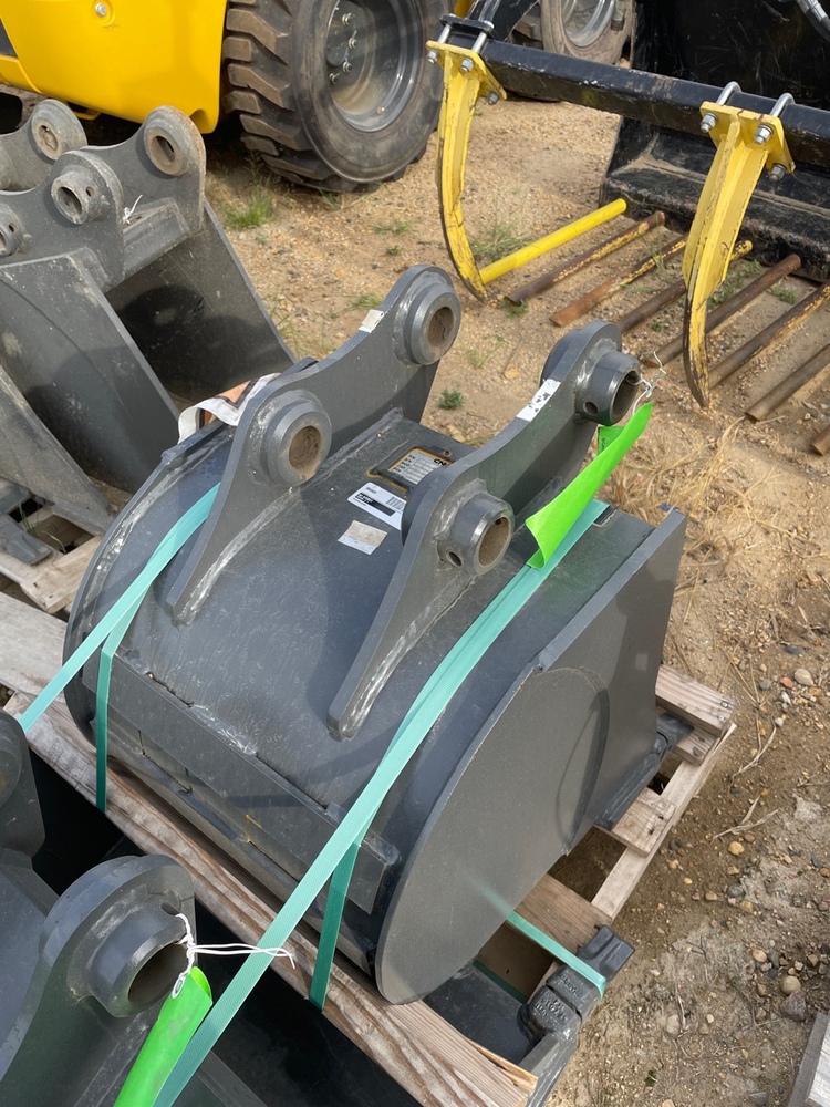 New Holland Bucket Construction Attachments for Sale Tractor Zoom